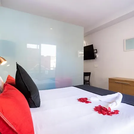 Home2book Design 公寓